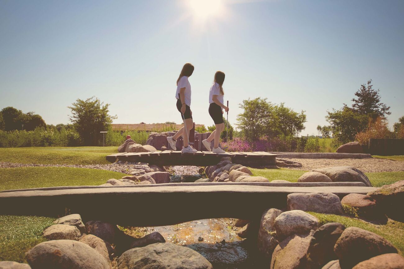 adventuregolf-gut-waldshagen-kinder-familie.jpg