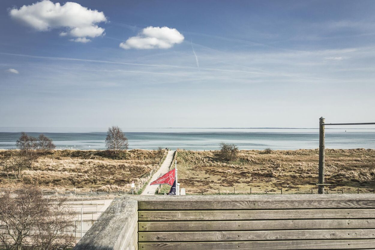 Blick vom Aussichtsturm beim Lensterstrand auf die Ostsee