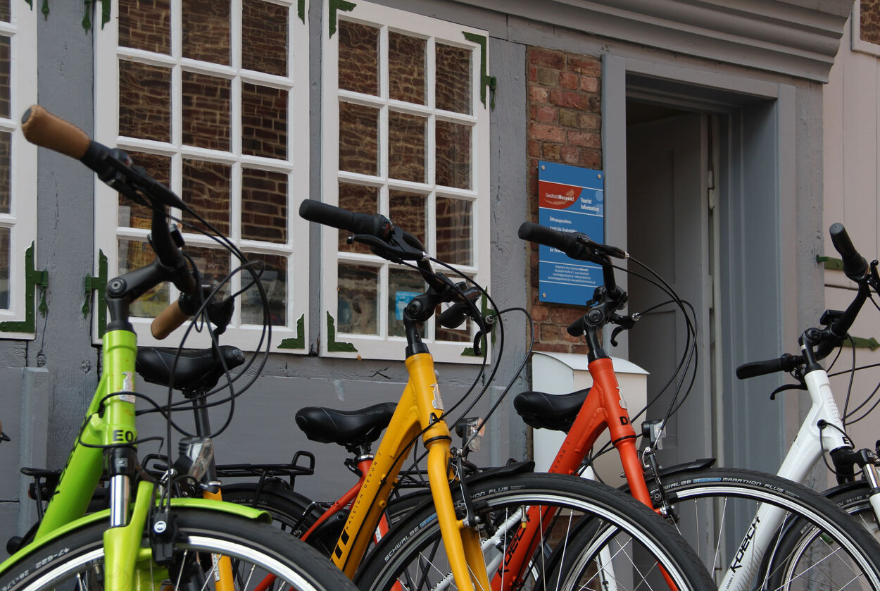 E-Bikes und Fahrräder zum Verleih in der Tourist-Information Geesthacht, Radverleih