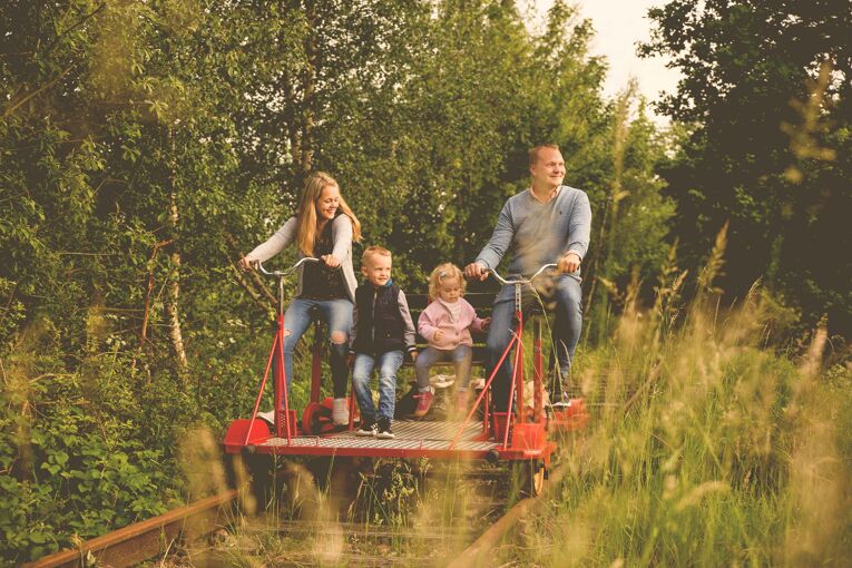 malente-draisine-familie