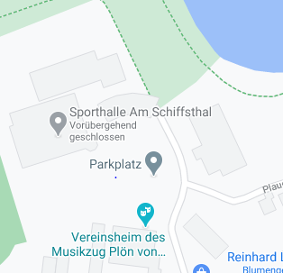 Plön_Parkplatz am Schulzentrum